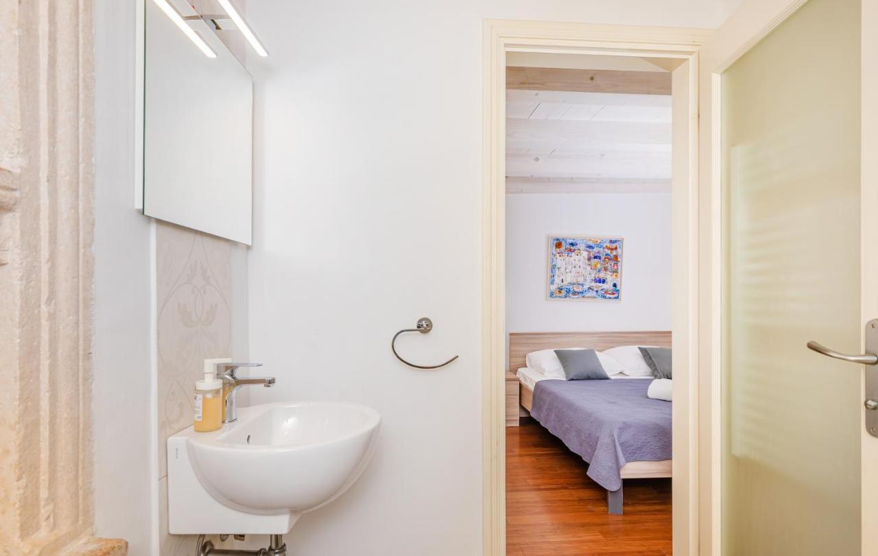Apartament Rafael & Old Town By Duhomes